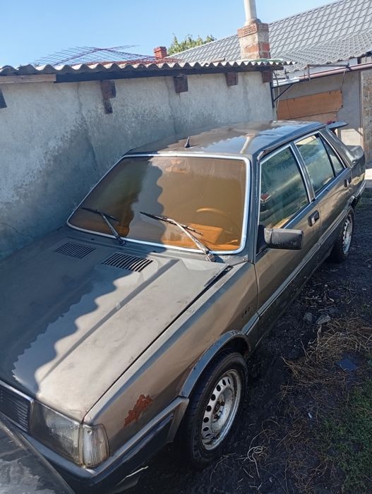Продам авто LANCIA