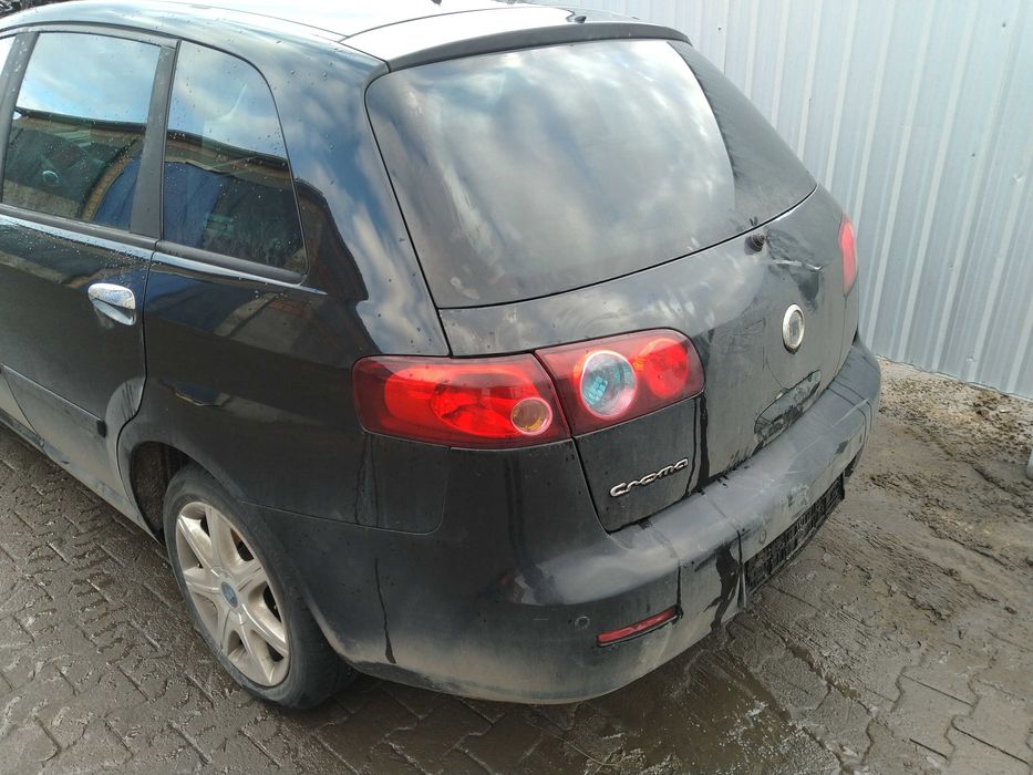 FIat Croma - Części - Drzwi / maska / błotnik / klapa / lampa / inne