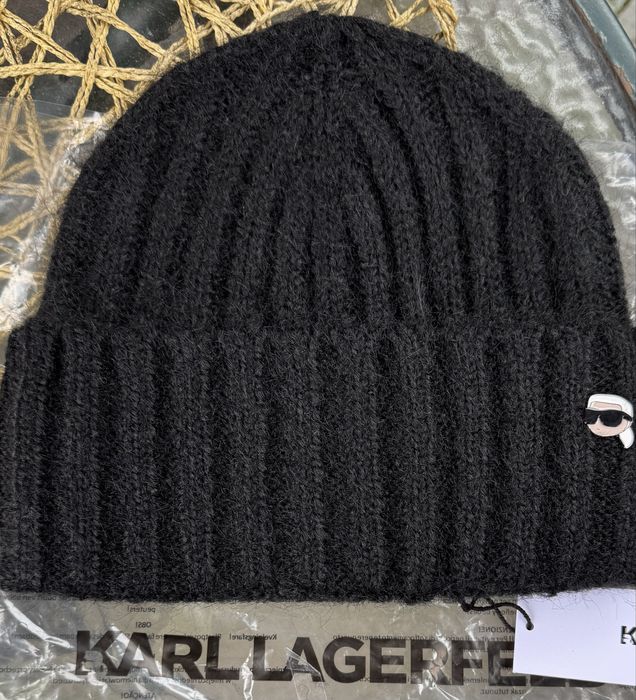 Шапка жіноча Karl Lagerfeld