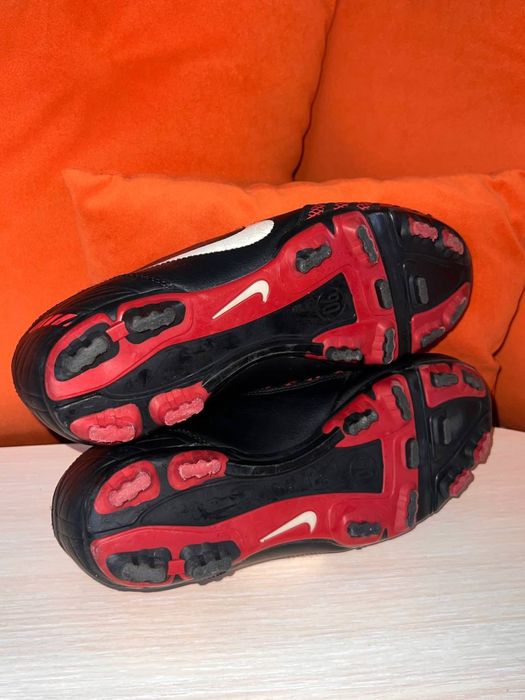 Бутсы Nike Total 90 Laser 2