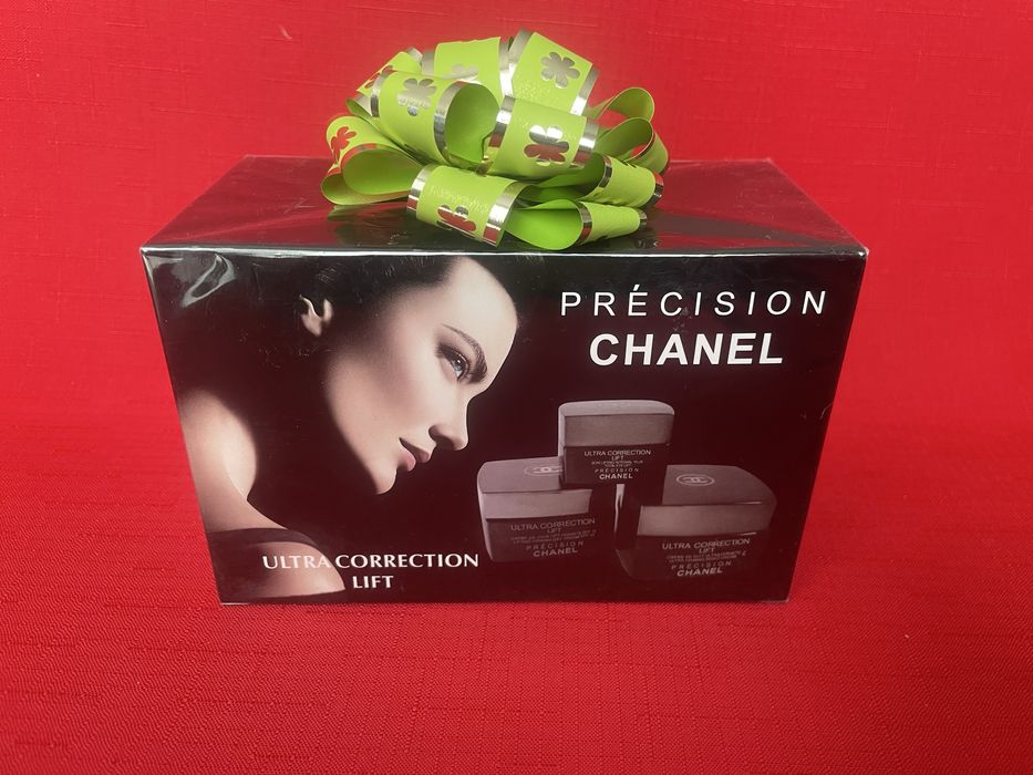 Zestaw kremów Ultra Correction Lift CHANEL