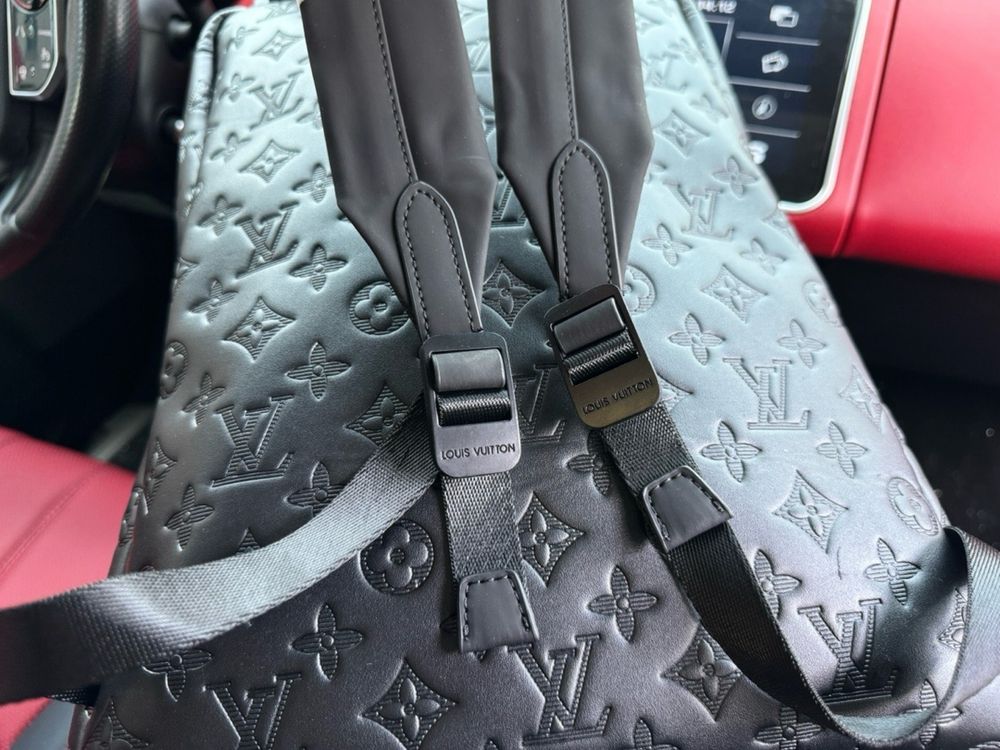 Louis Vuitton Discovery мужской черный серый кожаный monogram оригинал