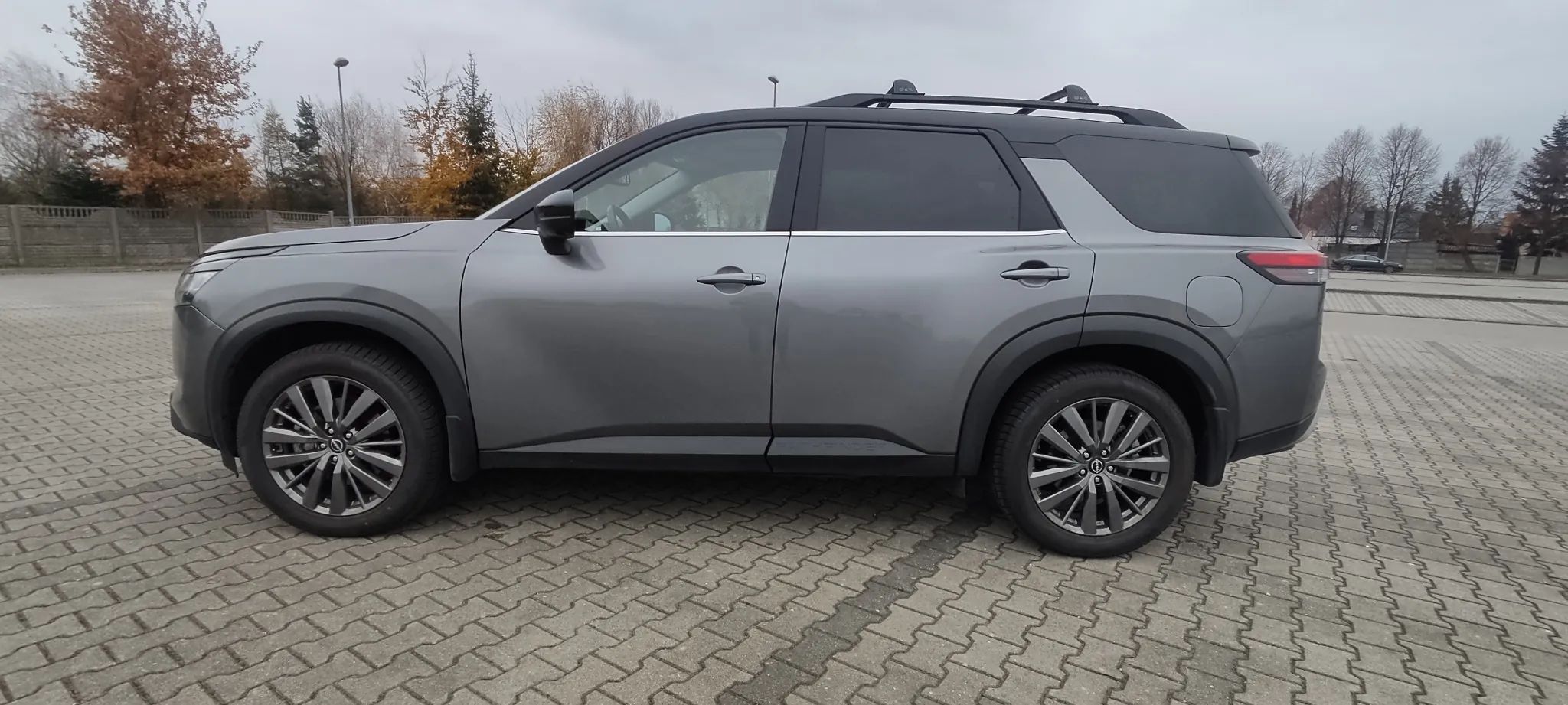Nissan Pathfinder Nissan Pathfinder 2022r. 4x4 3,5L