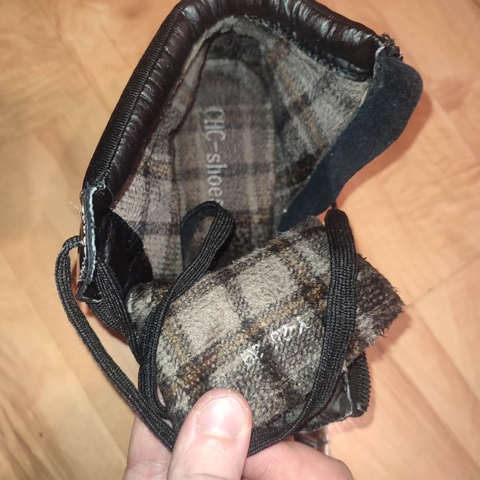 Butki dziewczęce rozmiar 39