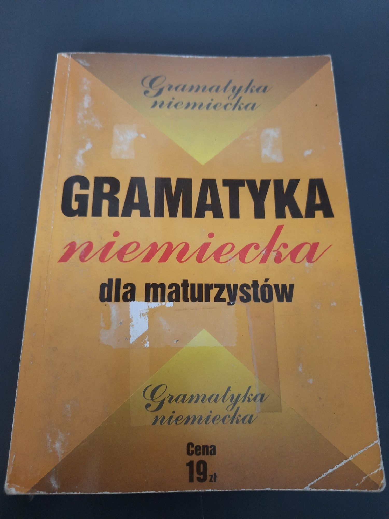 Gramatyka niemiecka z ćwiczeniami dla maturzystów.