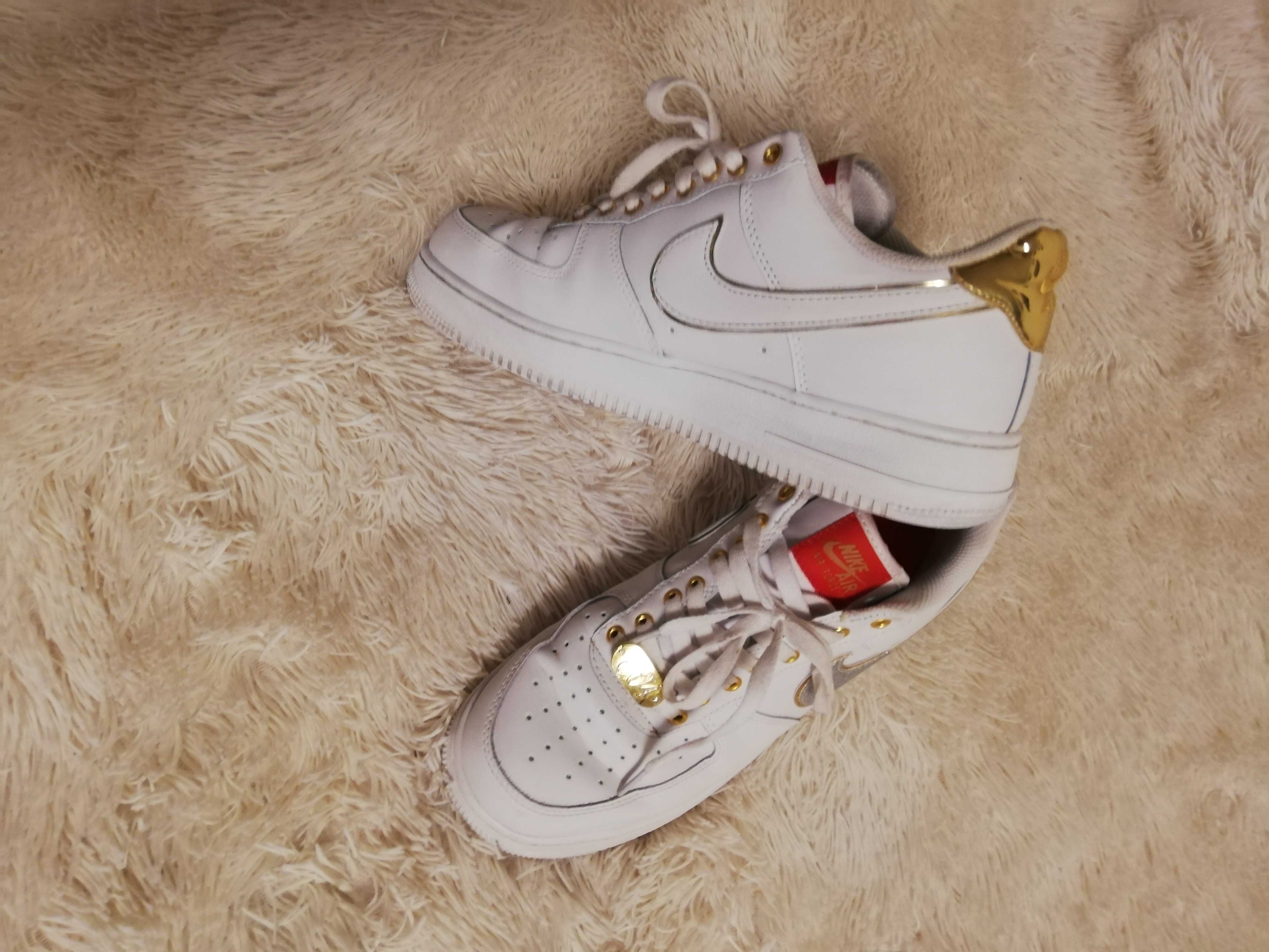 nike air force 1 nola 44 białe