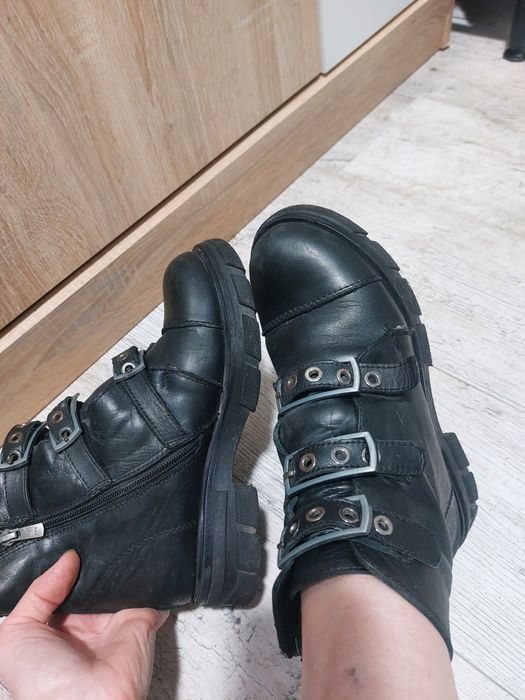 Зимові шкіряні черевики