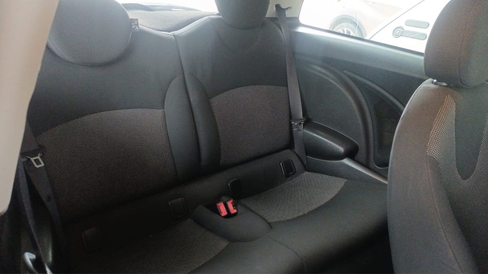 Mini Cooper D 1.6
