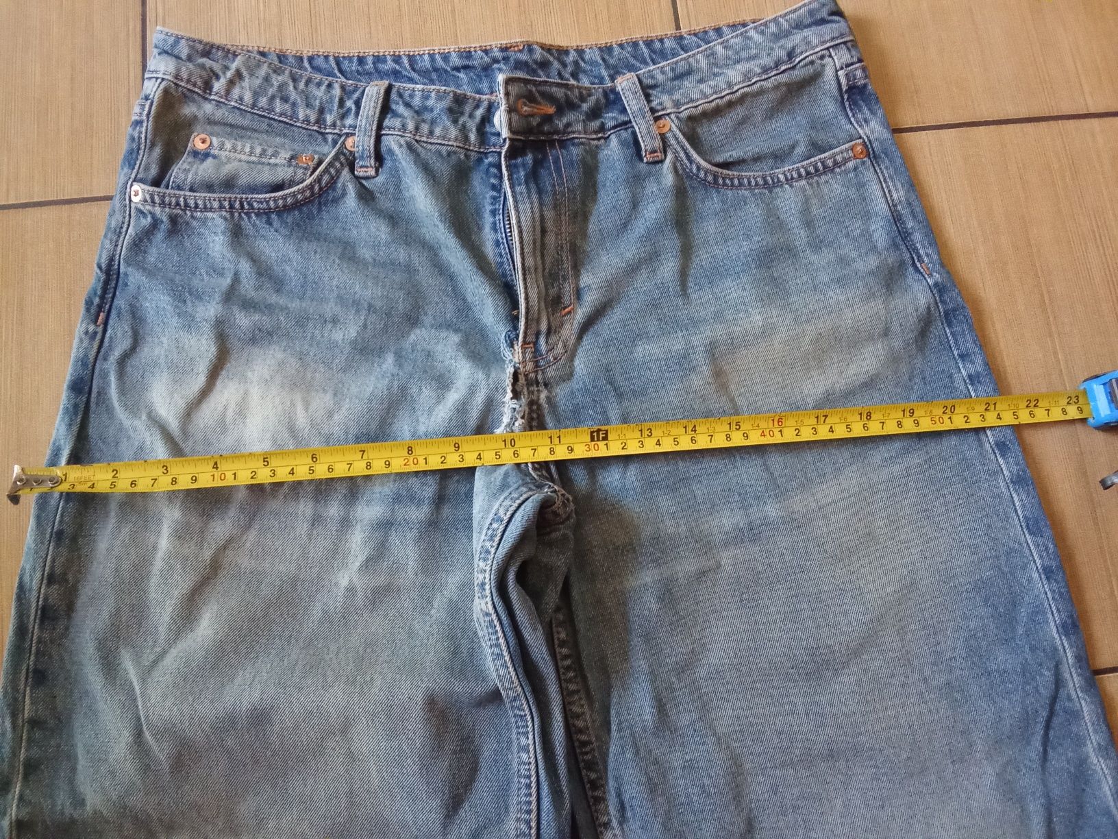 Weekday 30/32 Ample Low Loose Jeans