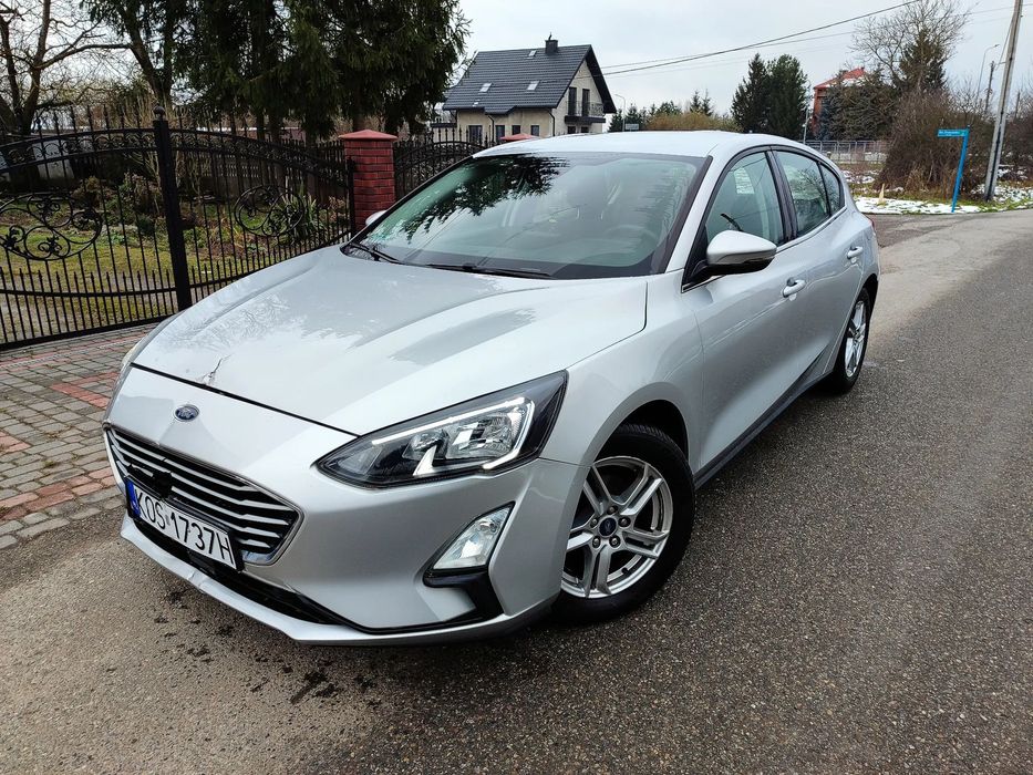 Ford Focus salon Polska niski przebieg