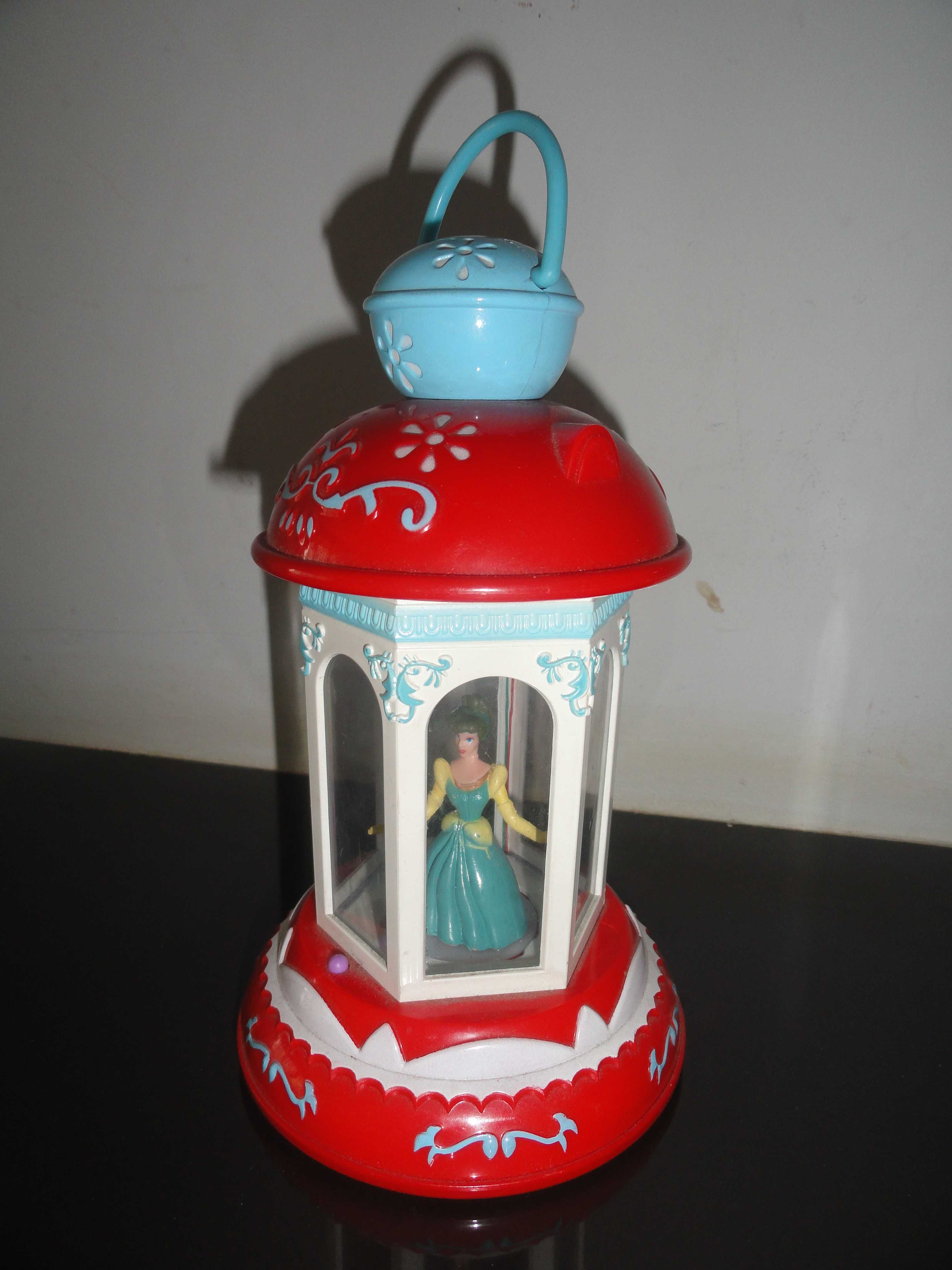 Музичний ліхтарик з принцесою, іграшки для дівчаток