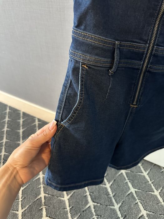 Джинсовий комбінезон