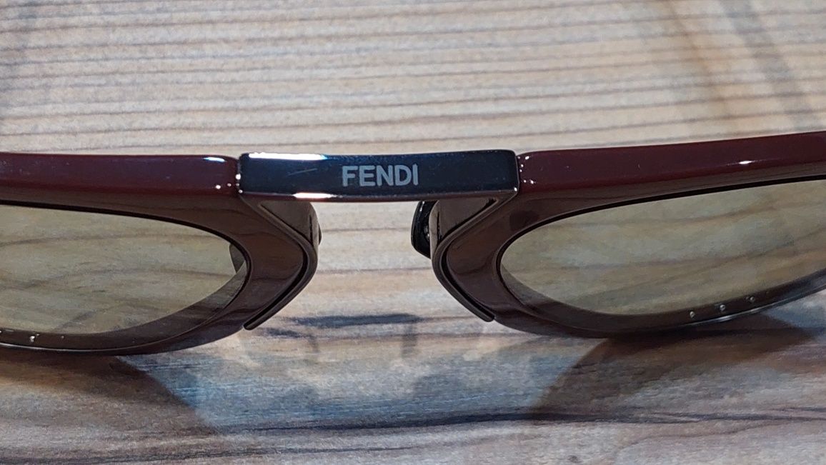 Чоловічі  окуляри -авіатори  з  галограммой Fend Men i FF M0104/S