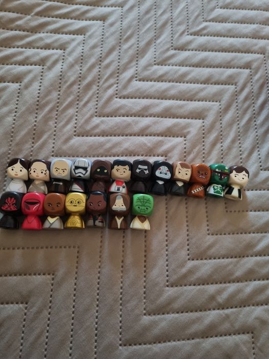 Coleção Star Wars Caderneta e Bustz