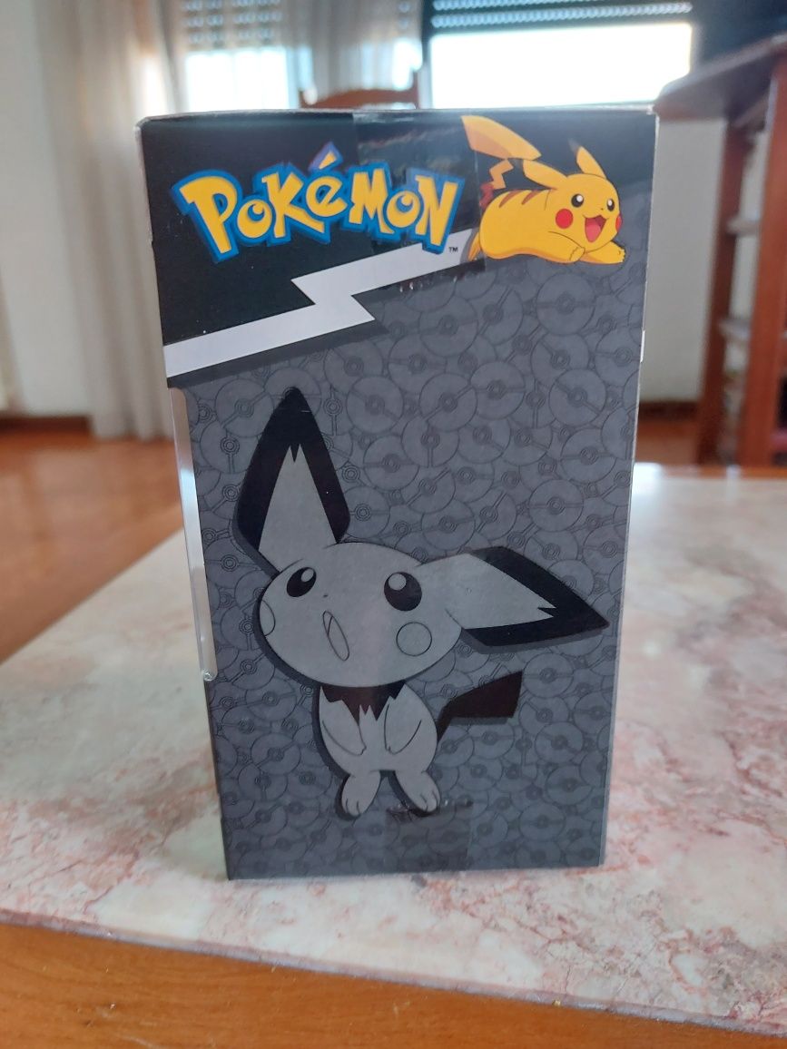 Figura Pokémon Pichu - Jazwares Select Vinil