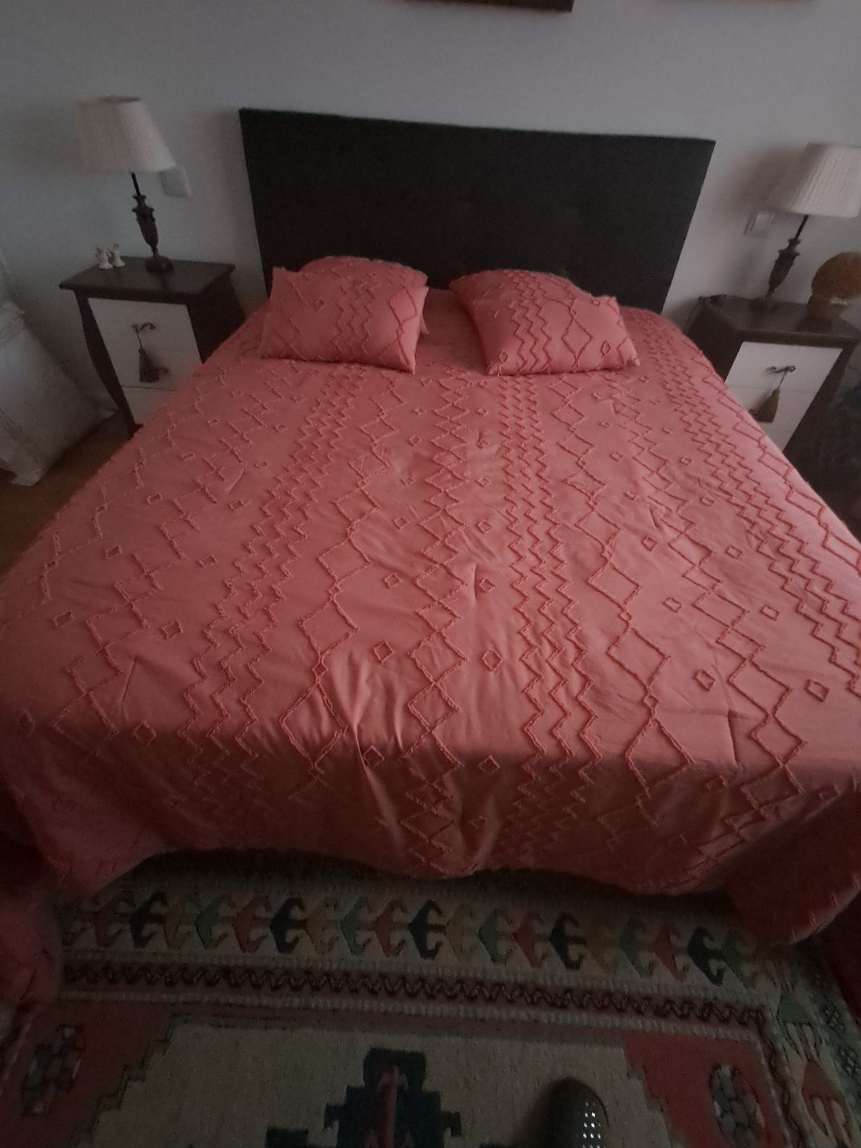 Colcha rosa salmão