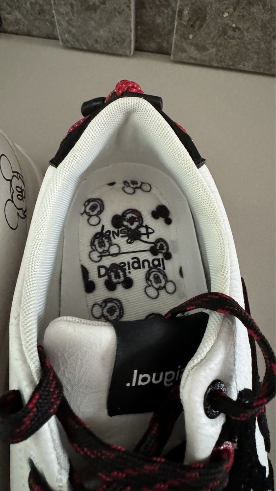Desigual buty tenisówki trampki  r.39 Miki Mause