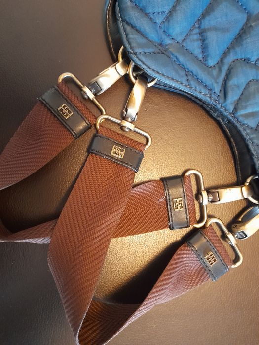 Carteira em nylon azul