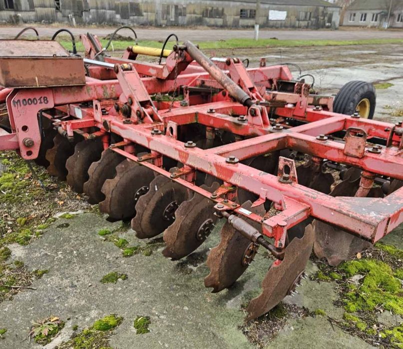 Дискова борона БП-6, трьохрядна, причепна, Восход, шириною 6 м, 2008 р