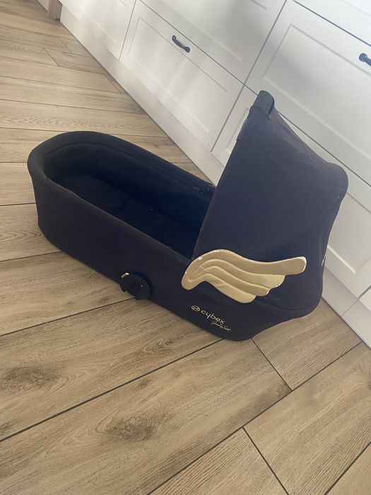 Gondola cybex mios  by Jeremy Scott