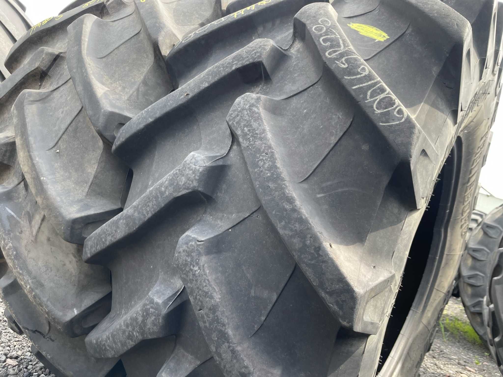 OPONA OPONY 600/65R28 600/65X28 600/65/28 600/65-28 TRELLEBORG (80%)