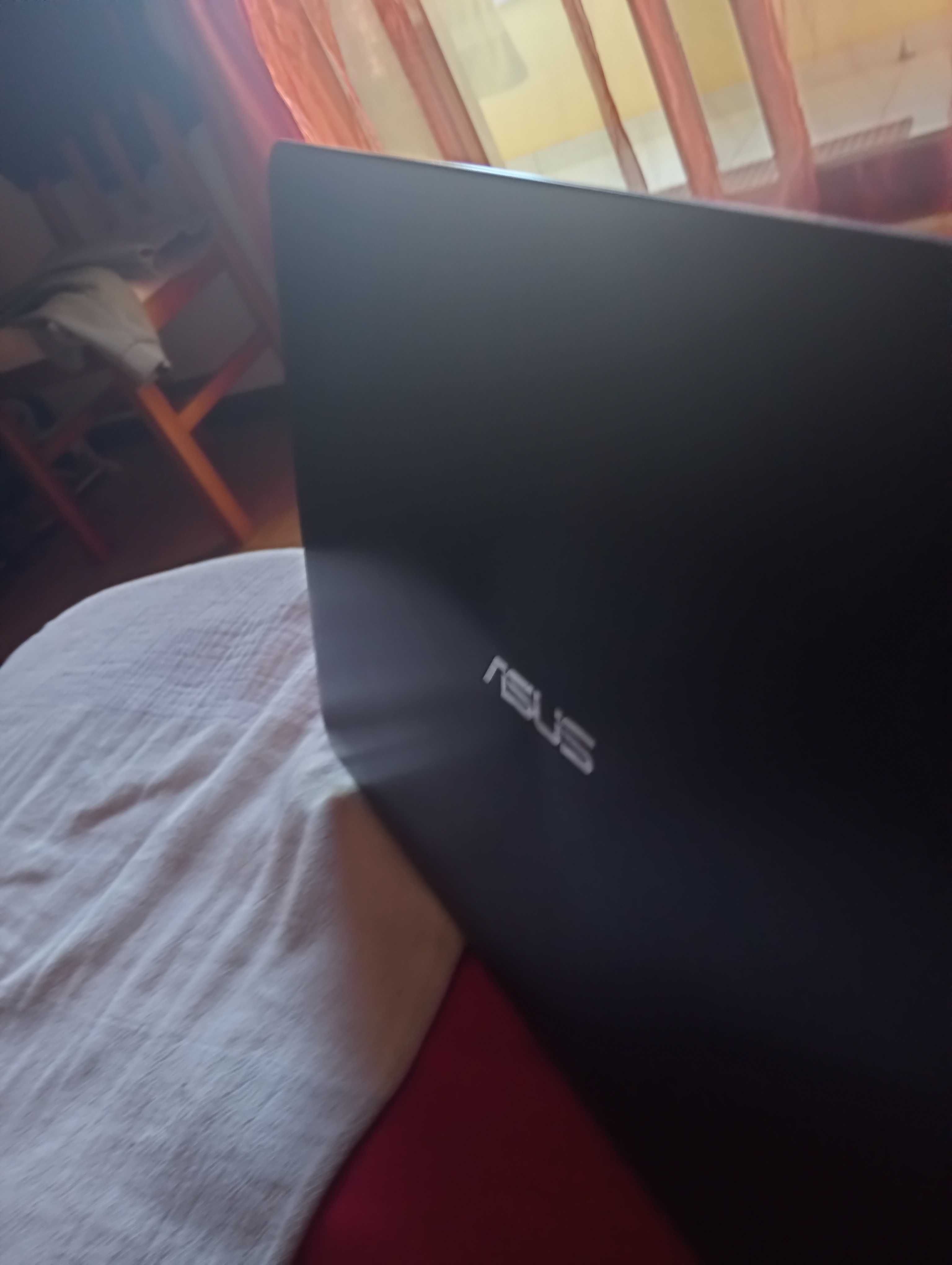 asus em bom estado