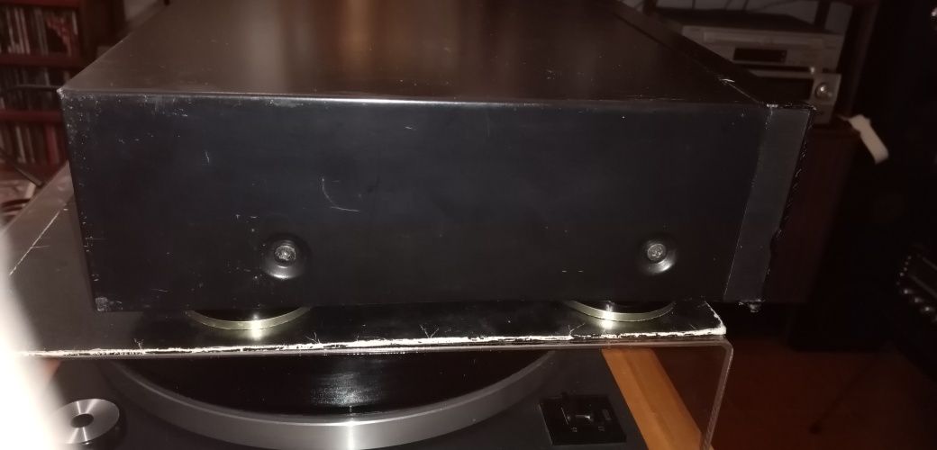 Leitor CD Denon DCD-695