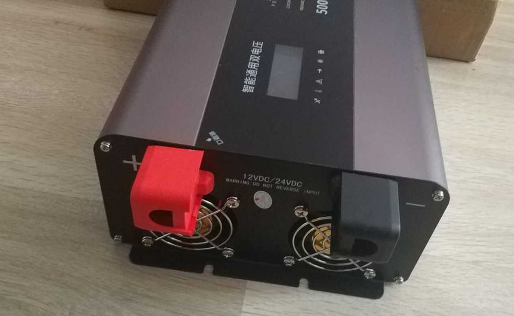 Інвертор з 12v-24v в 220v 5000w