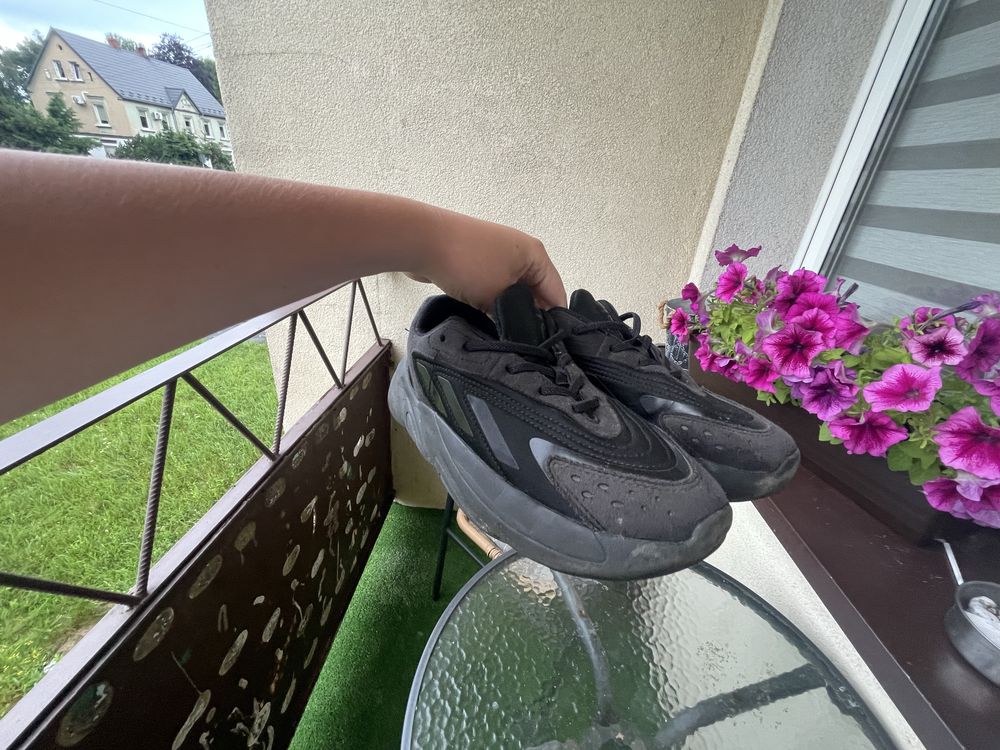 Buty adidas ozeila dla dzieci rozmiar 36