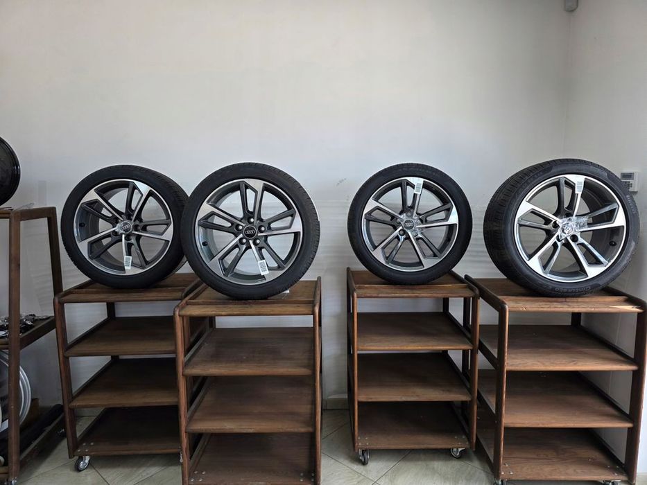 Nowe Koła Letnie Oryginalne Audi A4 S4/8w B9/18 Cali Pirelli 2023 Rok