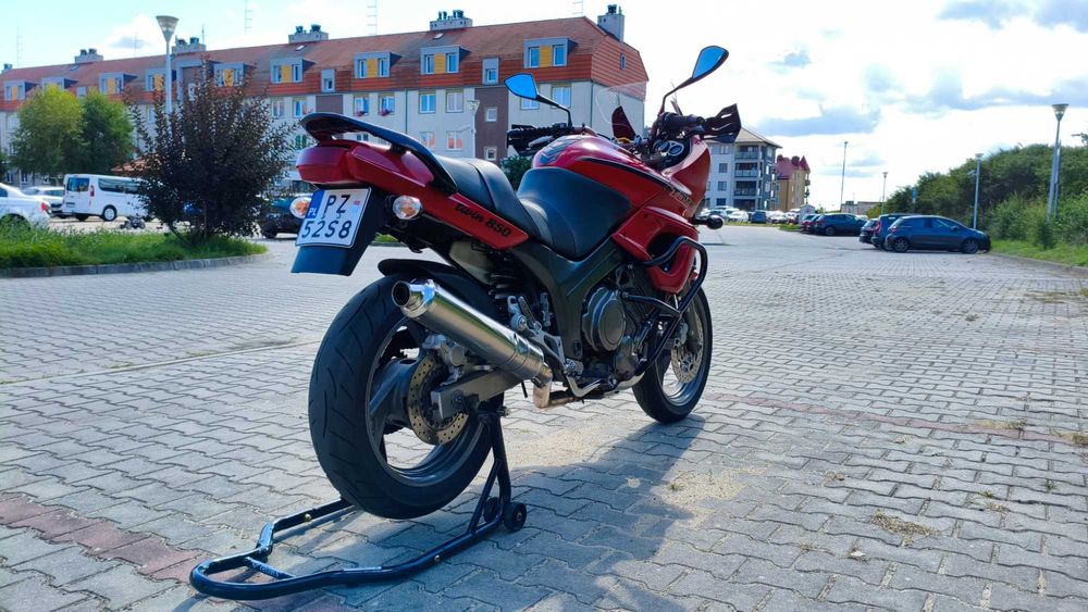 YAMAHA TDM 850 3VD wygodny motocykl turystyczny