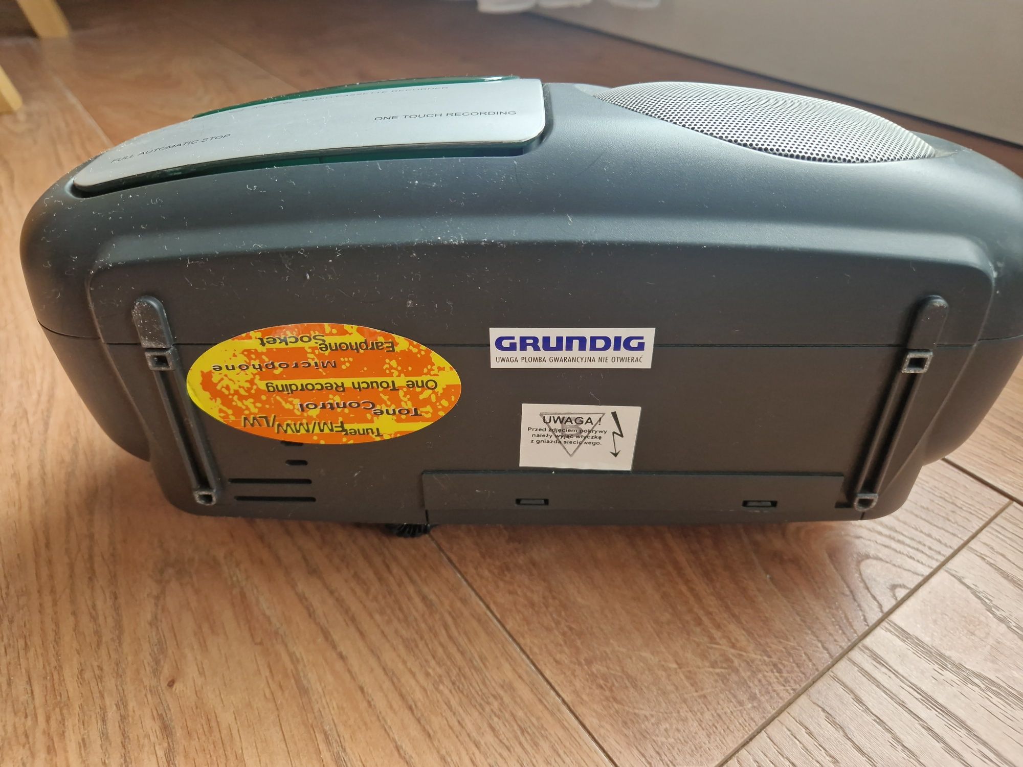 Radiomagnetofon Grundig RR276