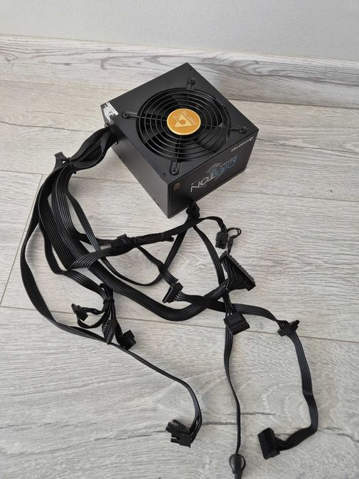 блок живлення Chieftec PROTON BDF-600S чорні пласкі кабелі. Trade-in