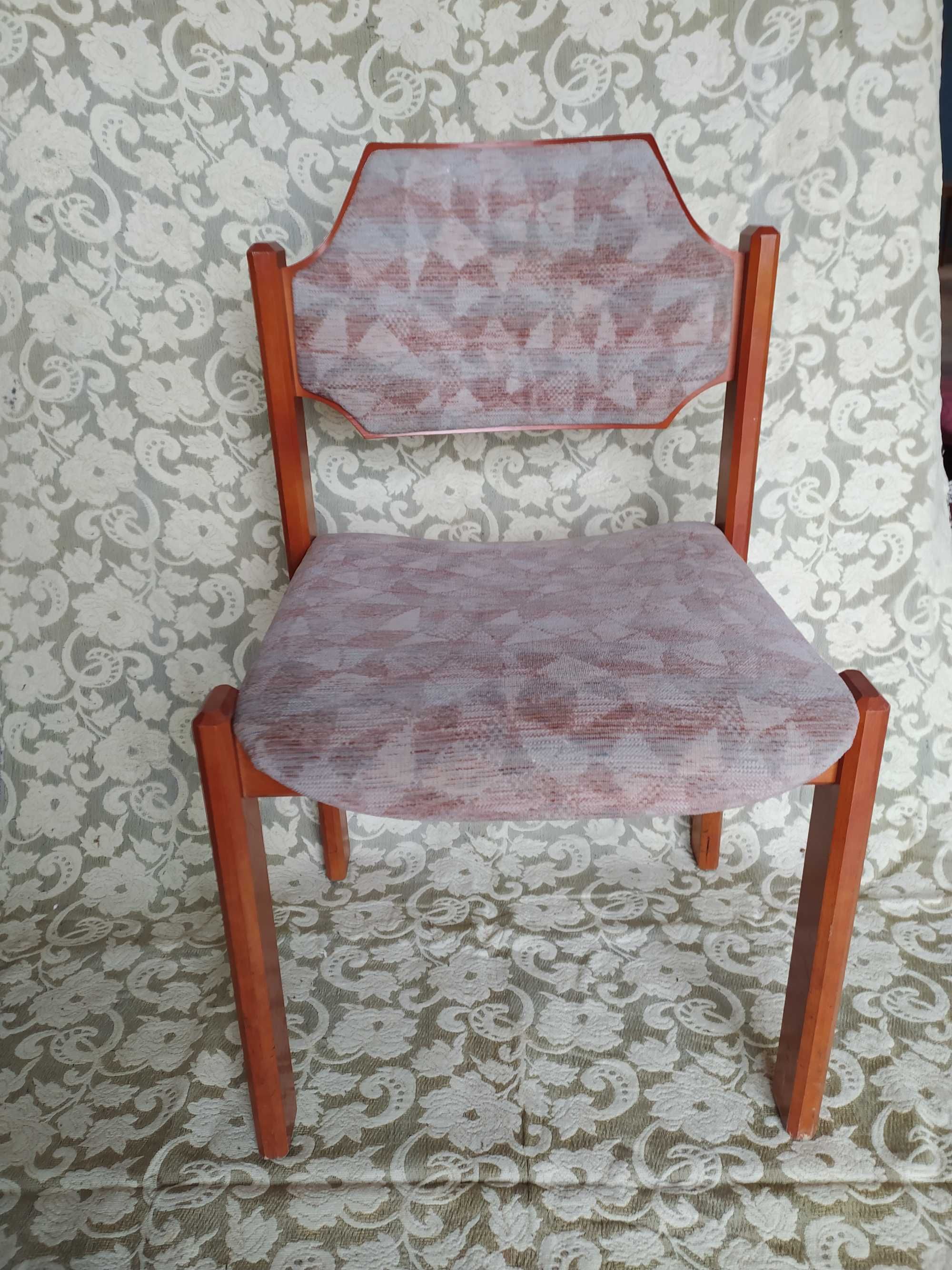 Eleganckie krzesła, stylowe krzesła, Nowe!
