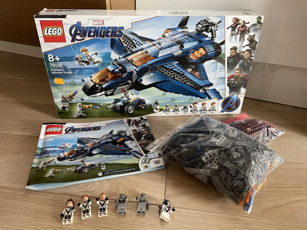 LEGO Wspaniały Quinjet Avengersów, 76126