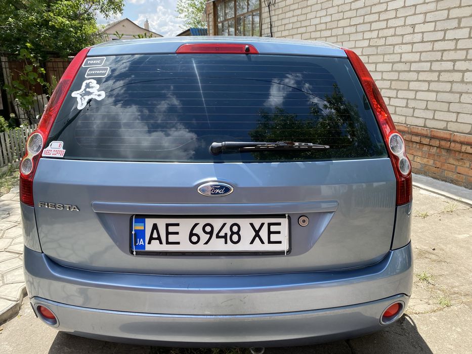 Срочно Ford Fiesta 1.2 газ