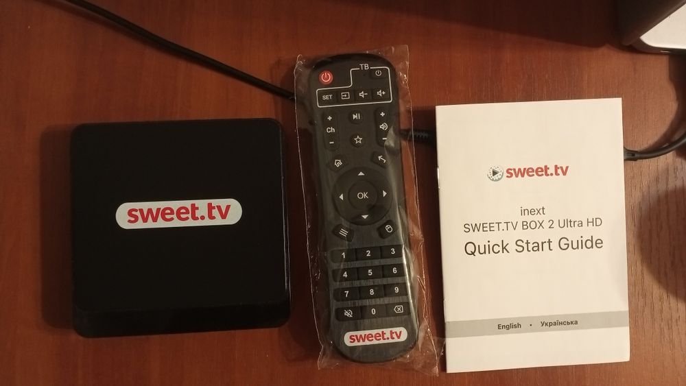 Смарт ТВ-приставка SWEET.TV BOX 2 Ultra HD