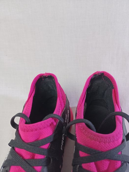 Сороконожки Adidas predator originals 36