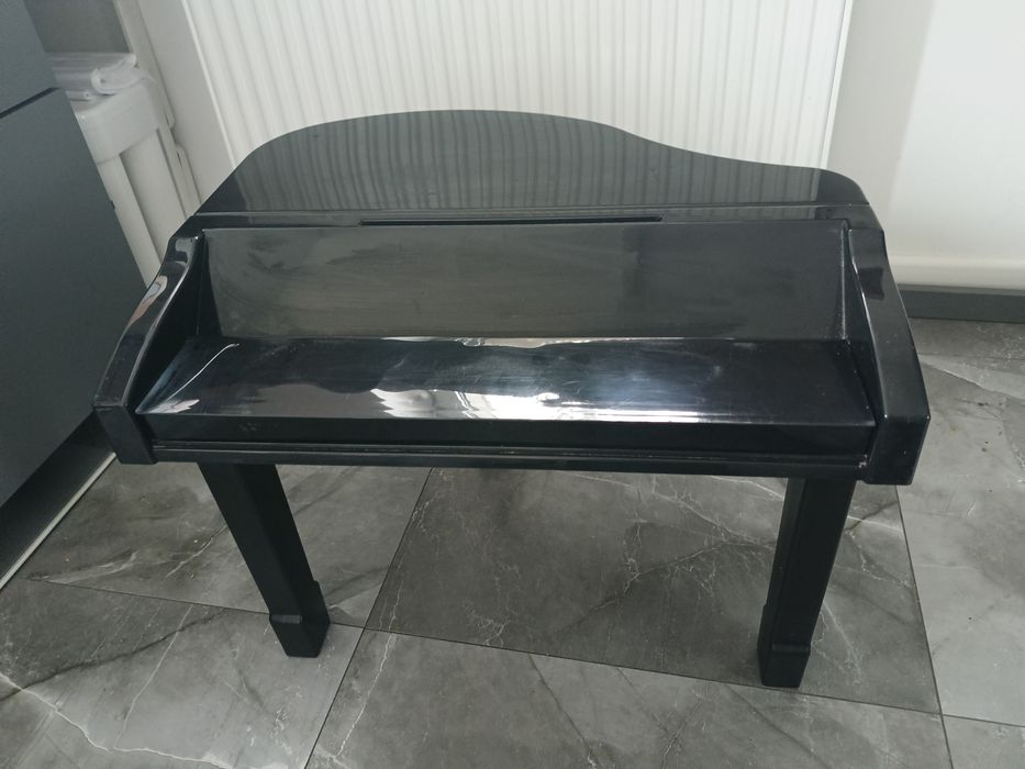 Fortepian dziecięcy