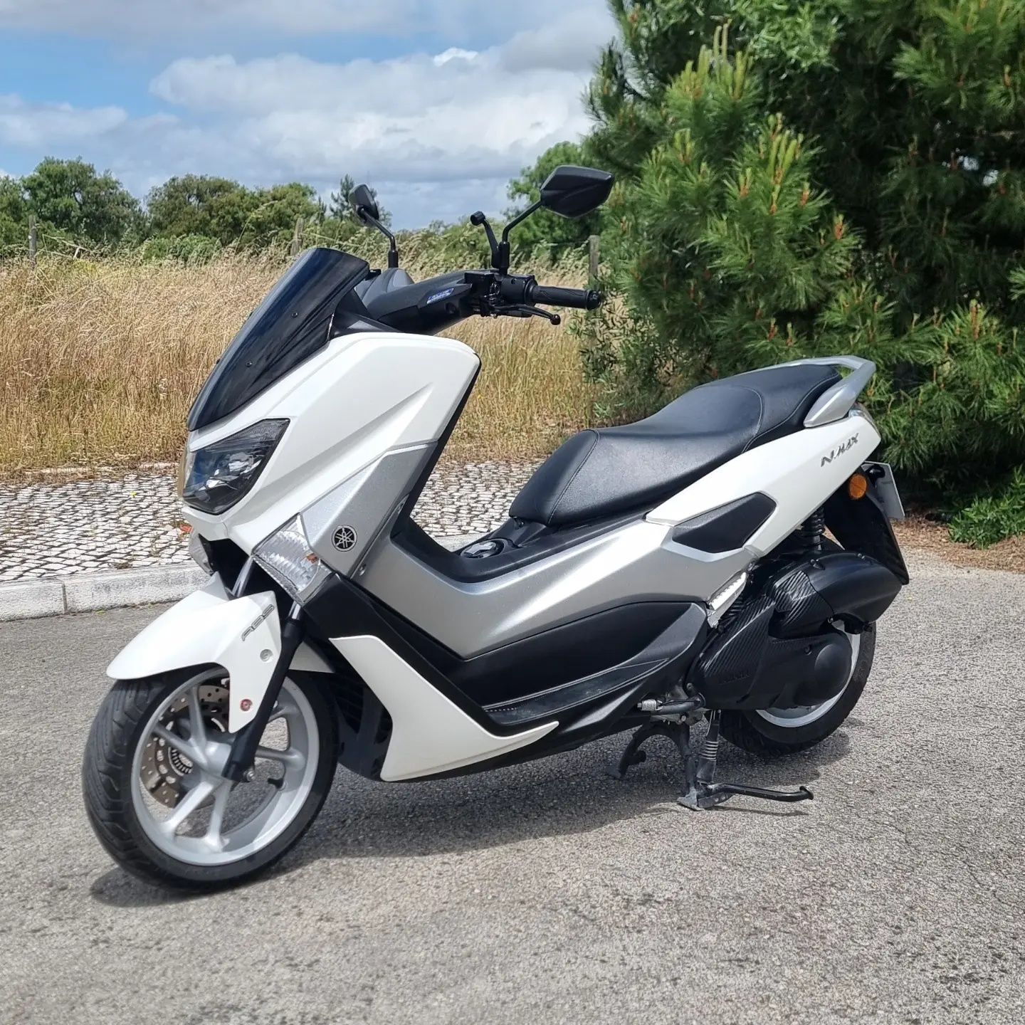 Yamaha N-Max 125