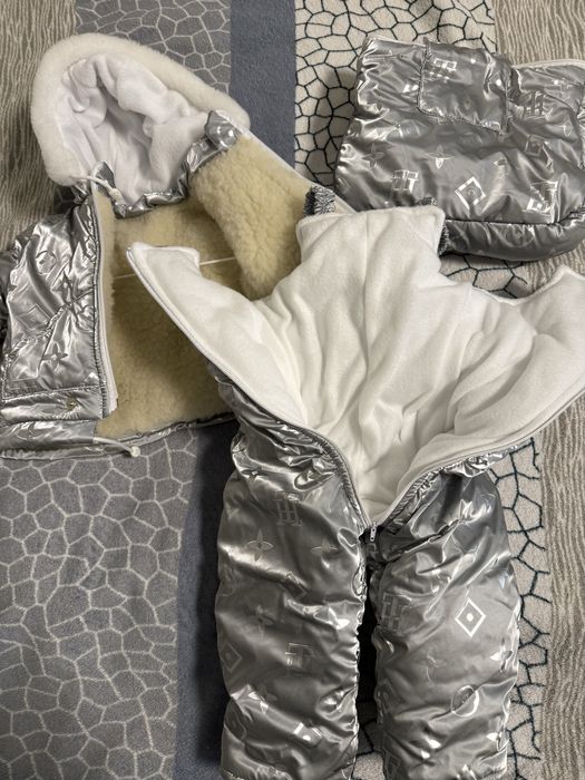 Зимовий комбінезон-трансформер