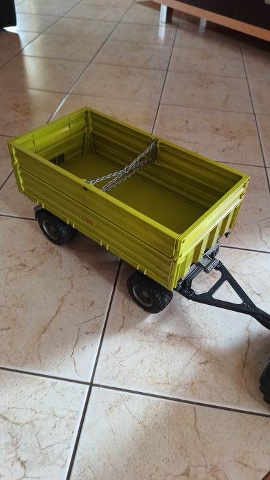 Przyczepa zielona bruder