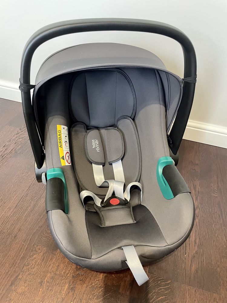 Fotelik samochodowy Britax Romer BABY-SAFE 3 i-SIZE