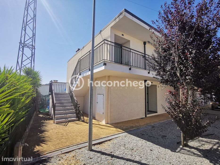 Apartamento T1 para arrendar – Próximo do IPCA