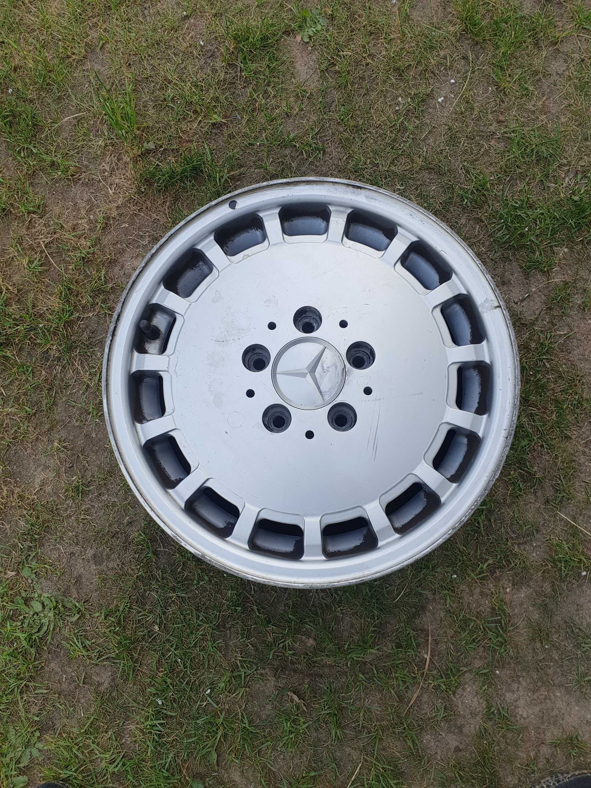 Felga 5x112 r15 Mercedes Gullideckel 0902 ET41 7J x 15