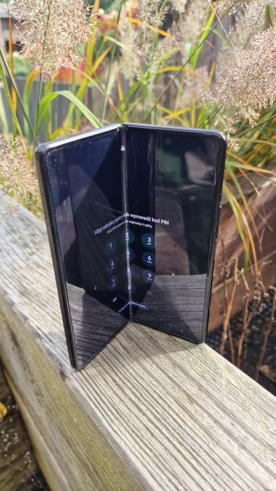 Sprzedam Galaxy Z Fold3 5G