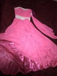 Сукня вечірня, красива, рожева, випускний 46 р