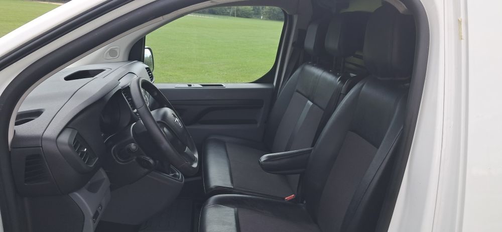 Opel Vivaro Extra Long 2020r. 6,0 spalanie !!! Cena Brutto!!!