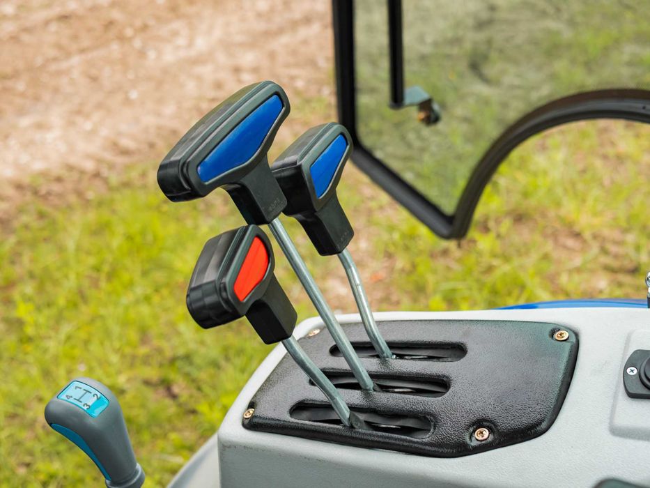 Мінітрактор Файтер 504 Реверс Кондиціонер Примусова гідравліка Акція