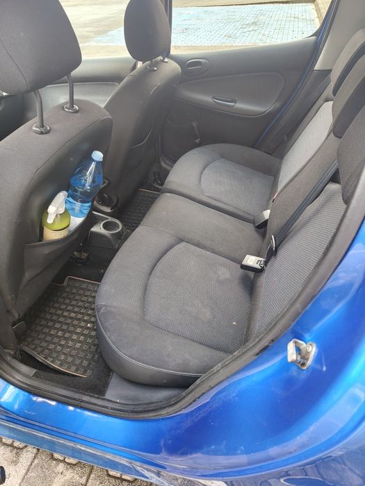 Peugeot 206 plus